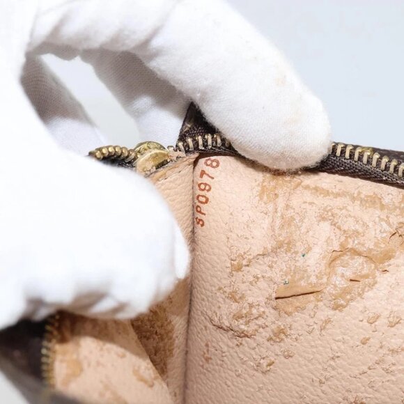 LOUIS VUITTON Monogram Bucket GM Accessory Pouch LV - Picture 14 of 15